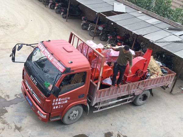 【海南】铡草揉丝机成为养殖用户所需的秸秆粉碎机设备